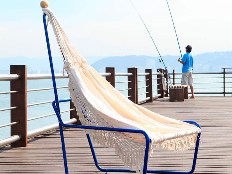 Poltrona rede de Mauricio Arruda