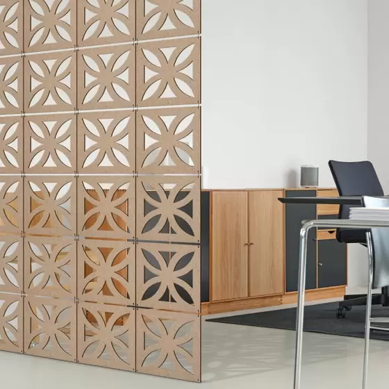 sala de escritório com cobogó de mdf