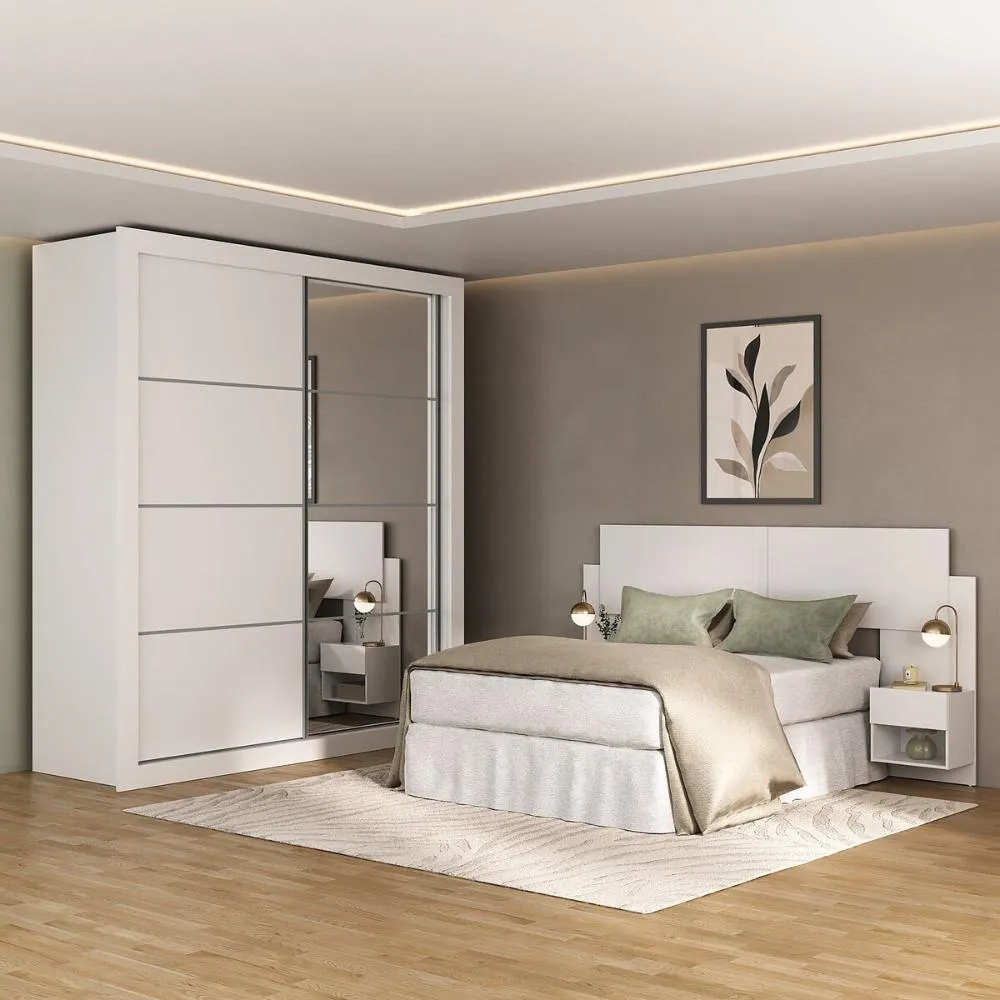 quarto moderno com cama e armário espelhado